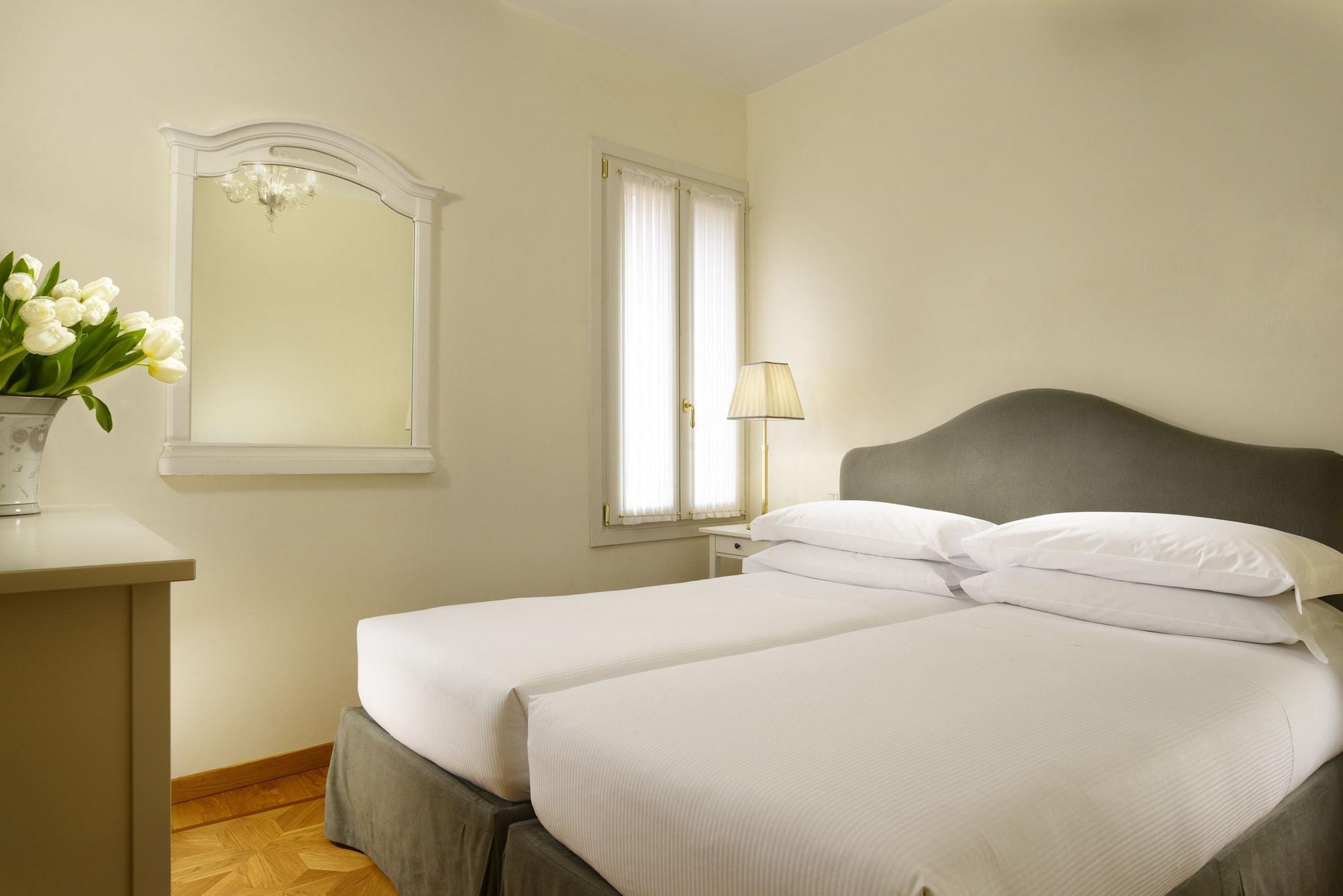 Hotel L'Orologio Venezia - Wtb Hotels Kültér fotó